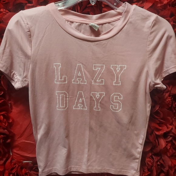 Weekend Edition "Lazy Days" Pink T-Shirt Size Medium - Picture 5 of 5